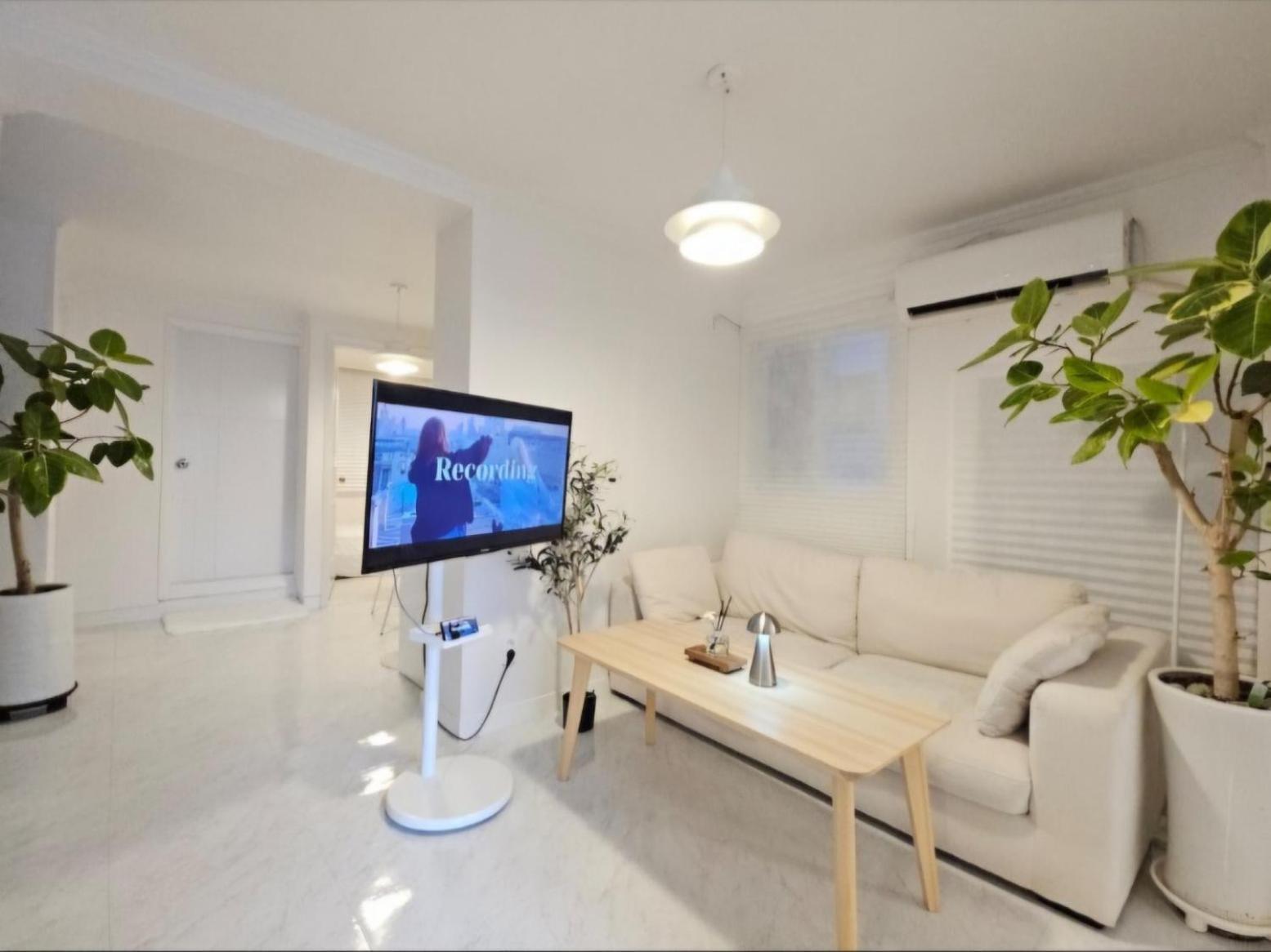 Yeonnam House Guest house *